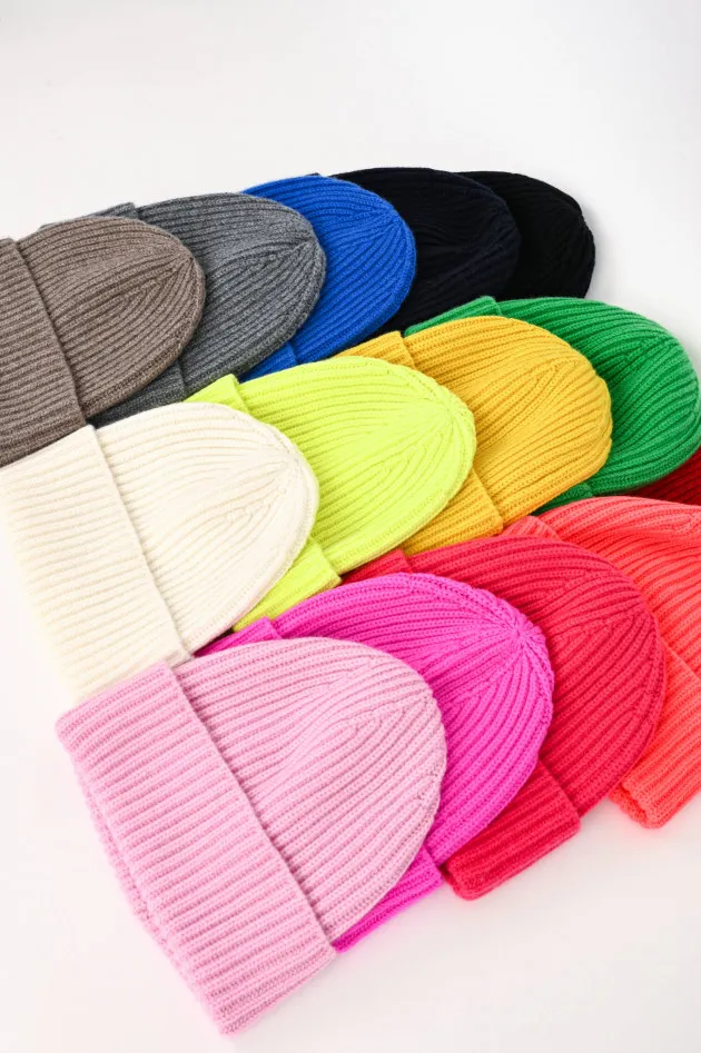 Midi-Mütze aus Cashmere in Neongelb